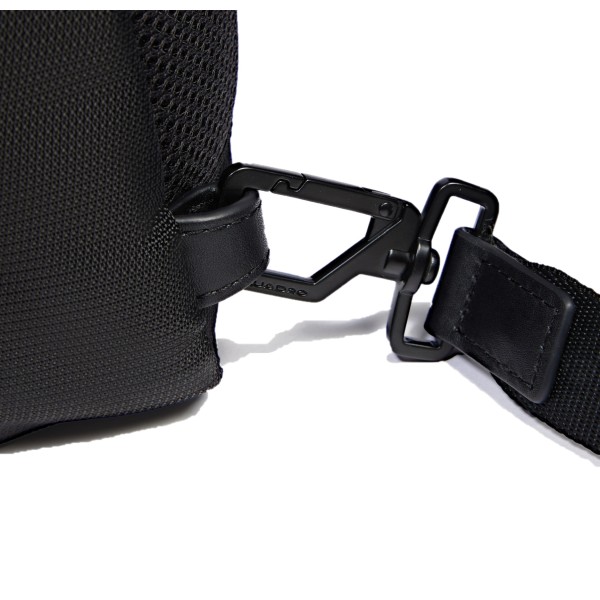 Piquadro Τσάντα Sling W129 Black Piquadro Τσάντα Sling W129 Black